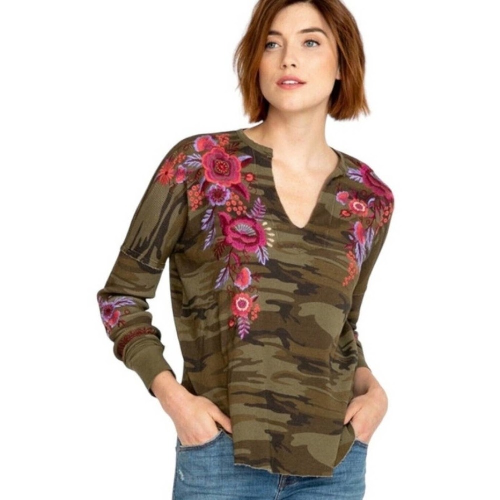 Johnny Was Marcella Green Camo Fuscia Pink Floral Embroidery Thermal Top size XL